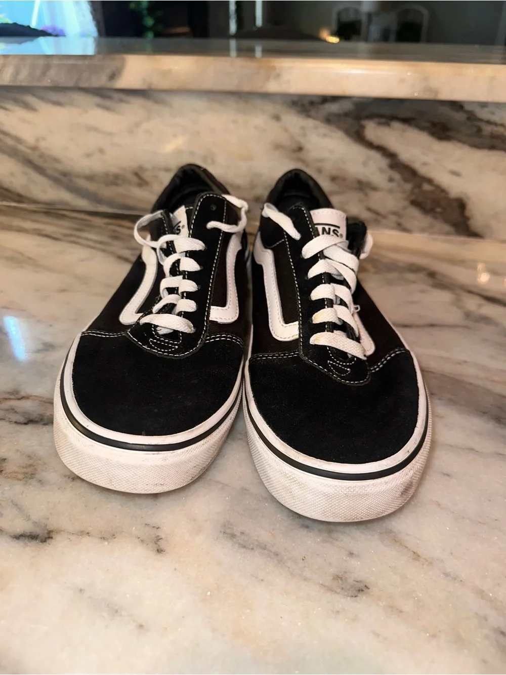 Vans Mens Size 9.5 Classic Black Lace Up‎ Sneakers